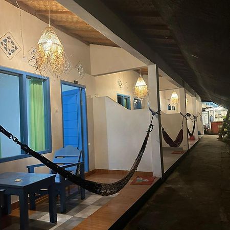 Melbao Homestay Νησιά Γκίλι Εξωτερικό φωτογραφία