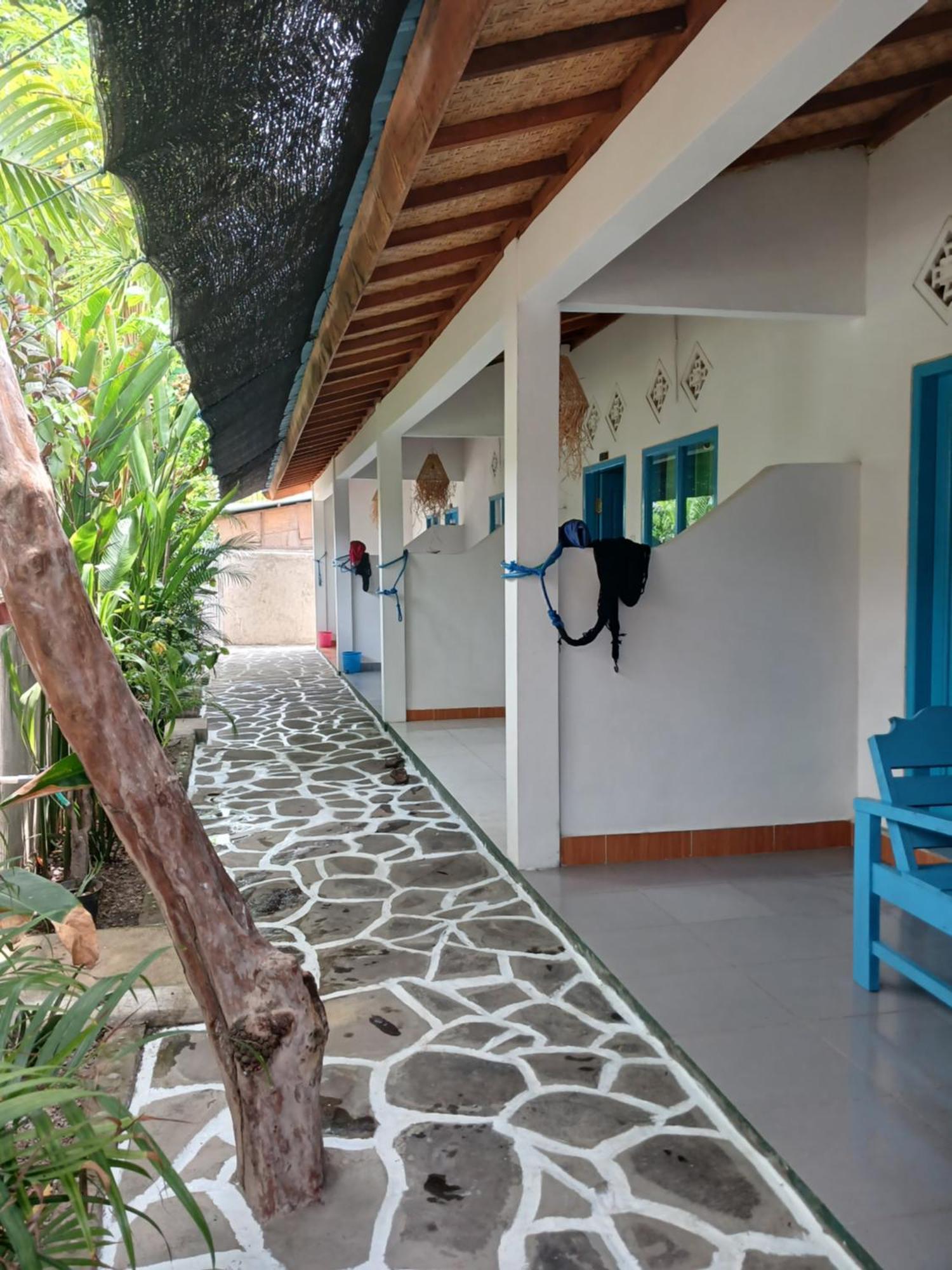 Melbao Homestay Νησιά Γκίλι Εξωτερικό φωτογραφία