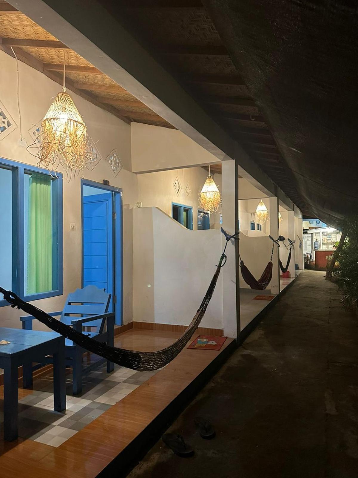 Melbao Homestay Νησιά Γκίλι Εξωτερικό φωτογραφία
