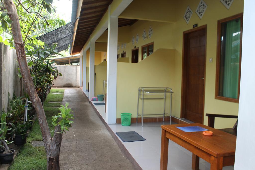 Melbao Homestay Νησιά Γκίλι Εξωτερικό φωτογραφία