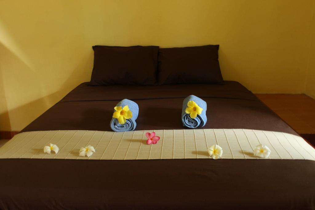 Melbao Homestay Νησιά Γκίλι Εξωτερικό φωτογραφία