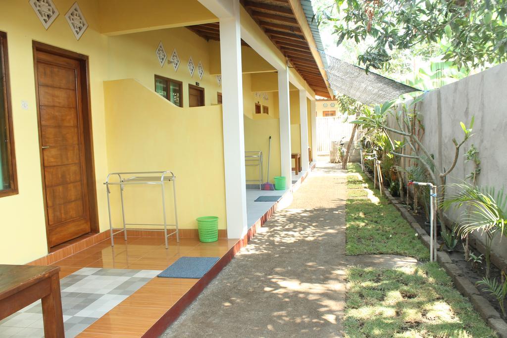 Melbao Homestay Νησιά Γκίλι Δωμάτιο φωτογραφία